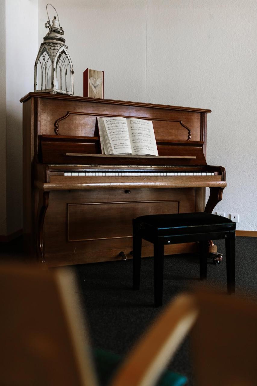 Hotel Hari Im Schlegeli Адельбоден Экстерьер фото
